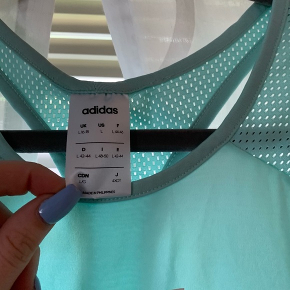 FLASH SALE ADIDAS ATHLETIC WEAR - Picture 4 of 4